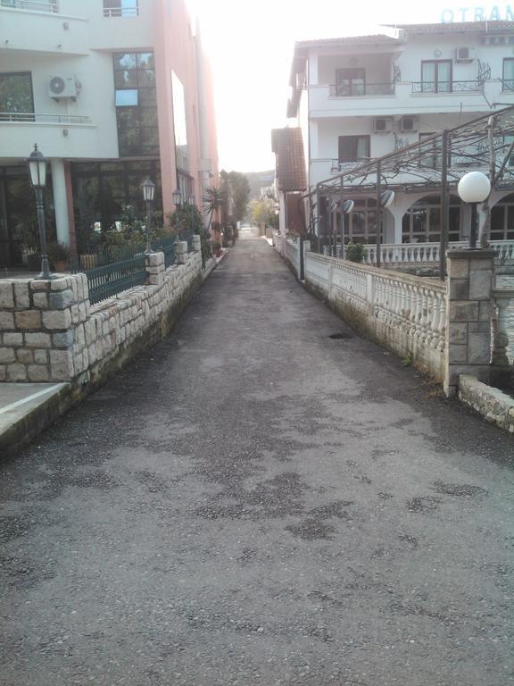 Apartmani Dado Ulcinj Esterno foto