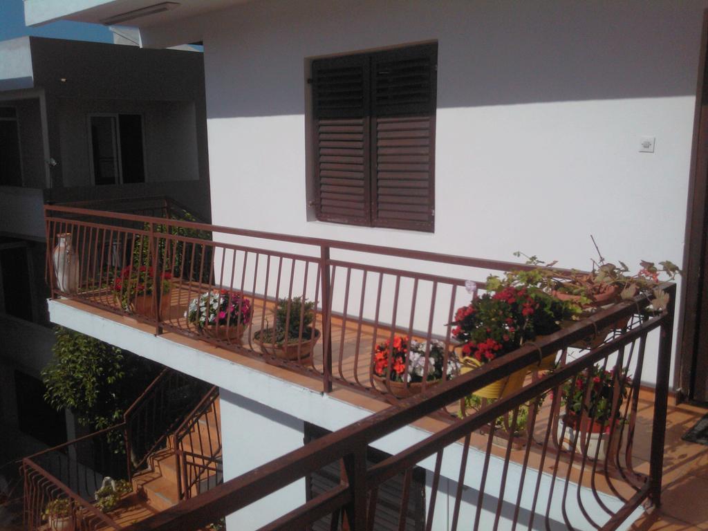Apartmani Dado Ulcinj Esterno foto