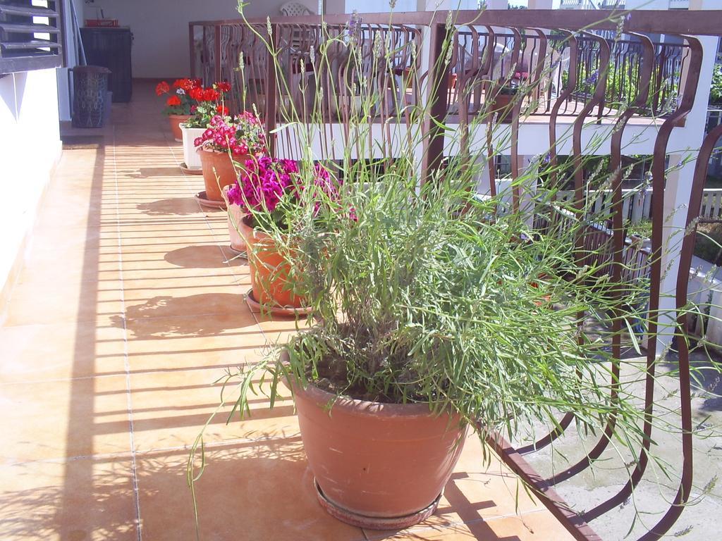 Apartmani Dado Ulcinj Esterno foto