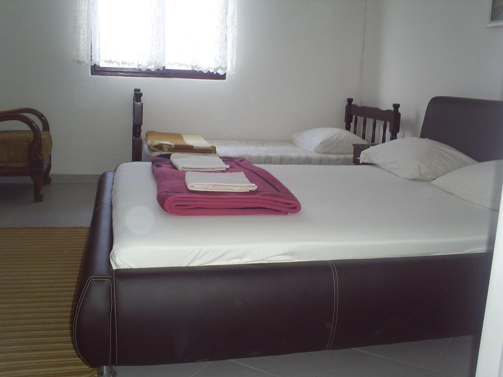 Apartmani Dado Ulcinj Esterno foto