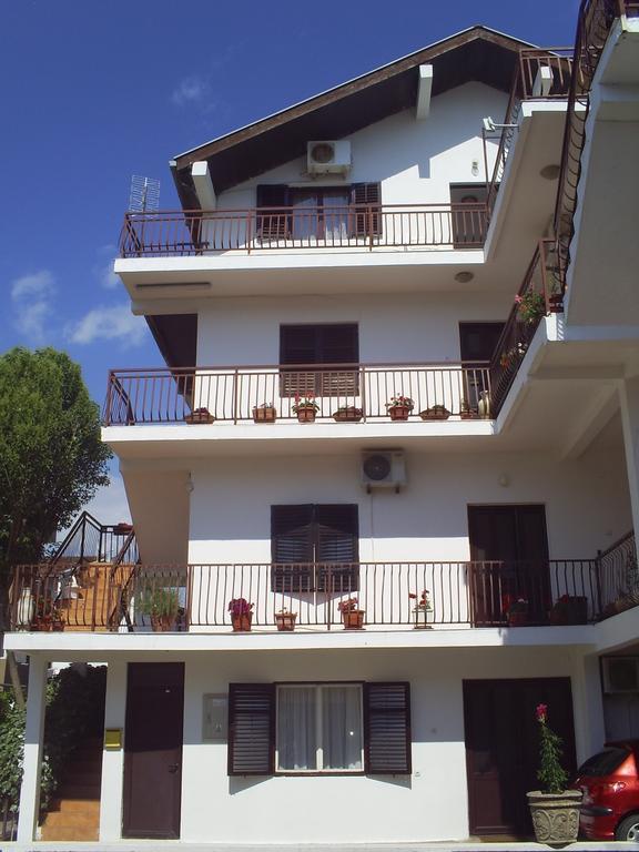 Apartmani Dado Ulcinj Esterno foto